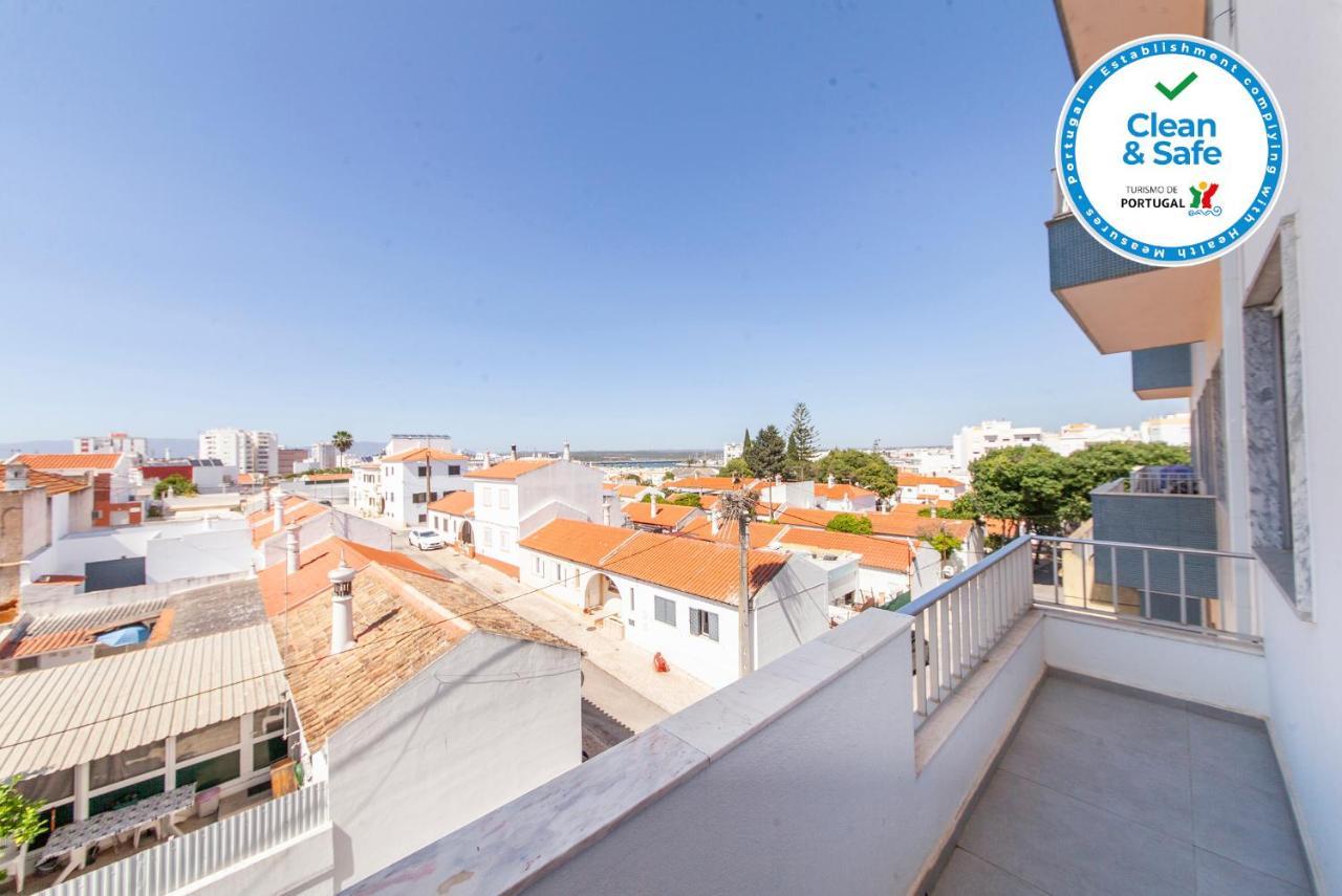 C09 - 3 Bed Appartement *