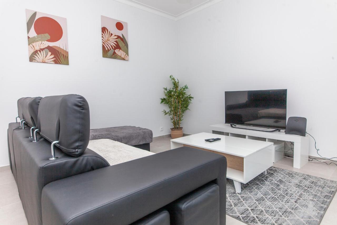 C09 - 3 Bed Apartment *