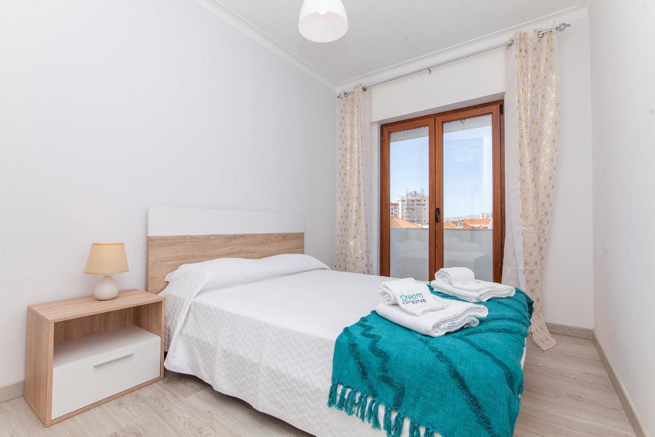 C09 - 3 Bed * Portimao